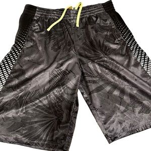 Men’s Size Large Old Navy athletic shorts.  Old Navy Active Go Dry